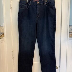 J42 Gloria Vanderbilt Dark Indigo Straight Leg Jeans